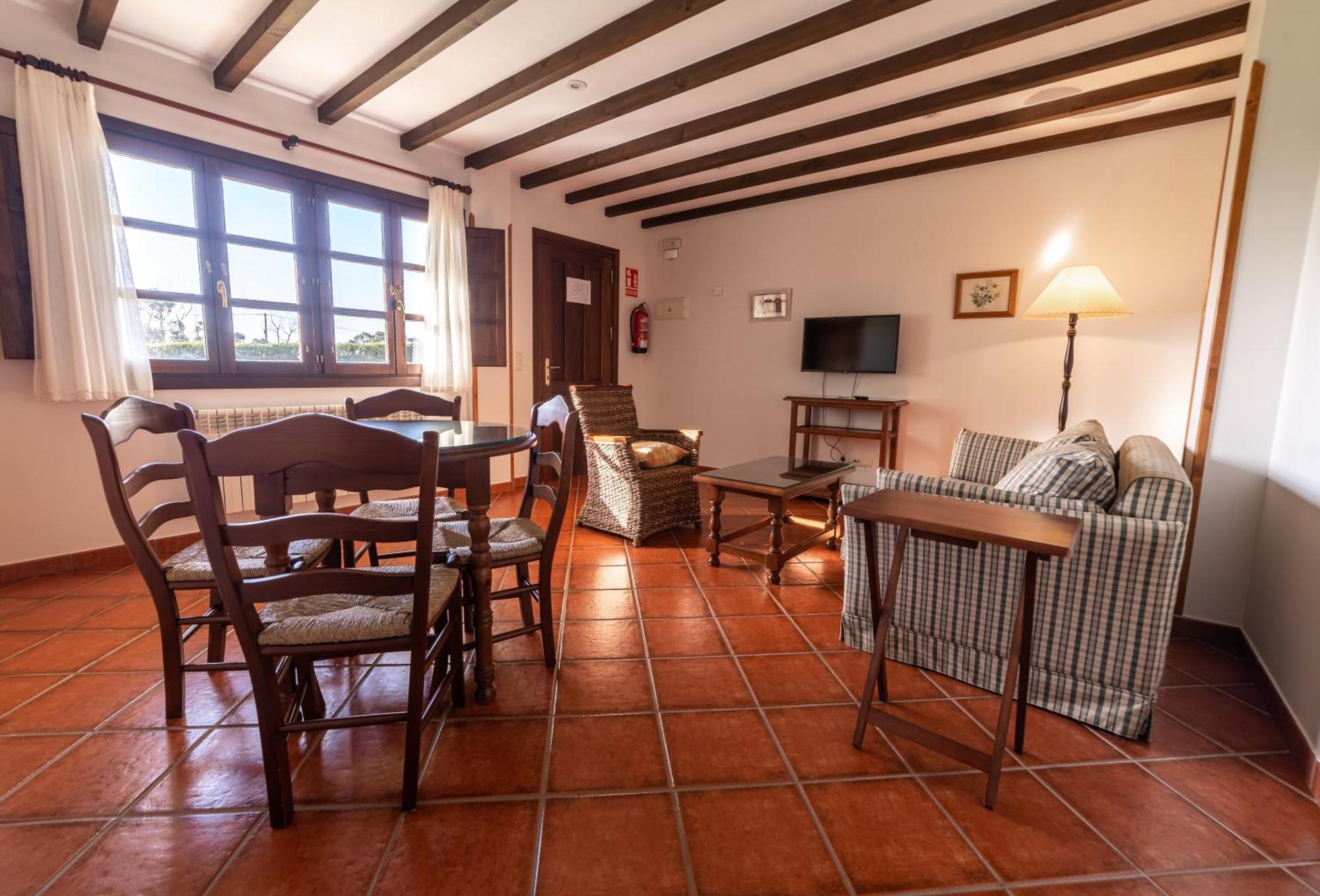 Apartamentos Rurales Antanielles Ribadesella Exterior photo
